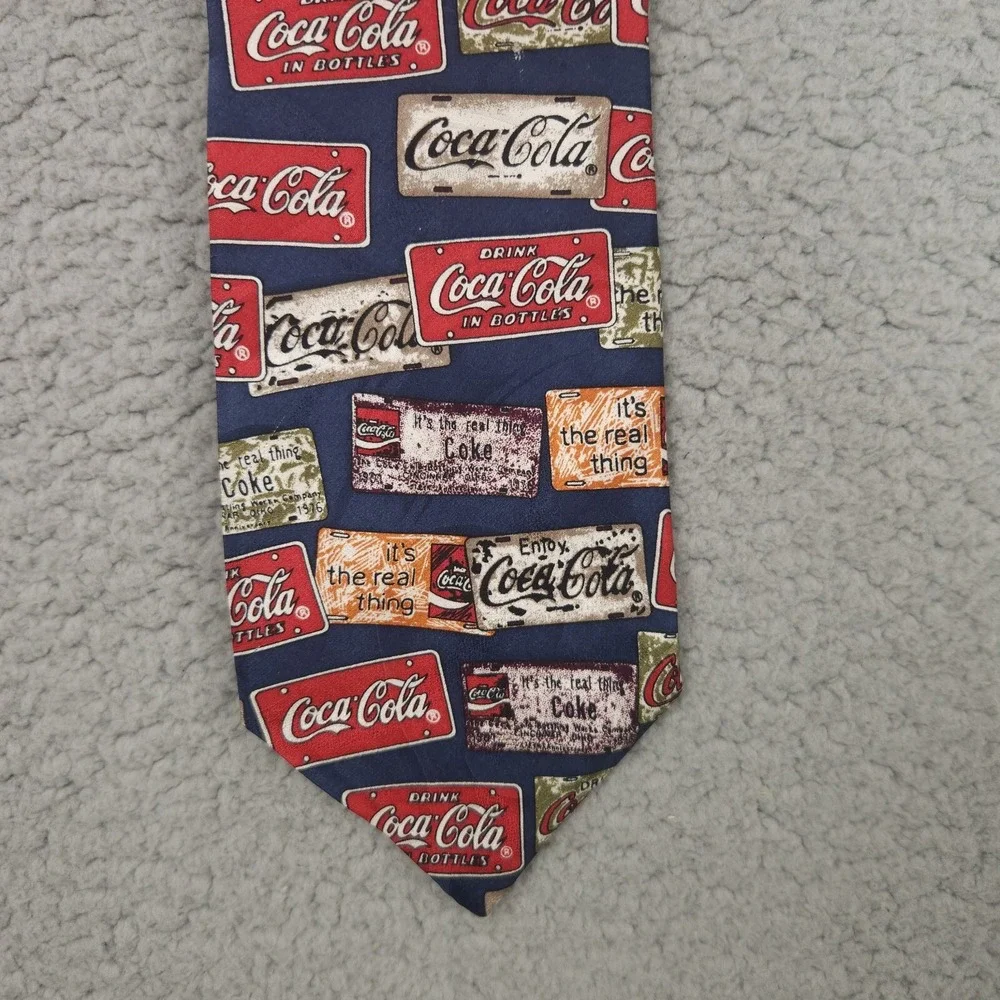 Vintage‎ Coca-Cola 100% Silk Neck Tie COKE